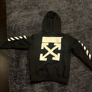Off-White kids youth kids Black Hoodie sweatshirt.  Amazing condition!!